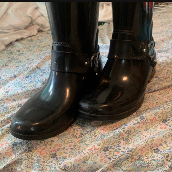 Michael Kors Rain Boots - Picture 2 of 3
